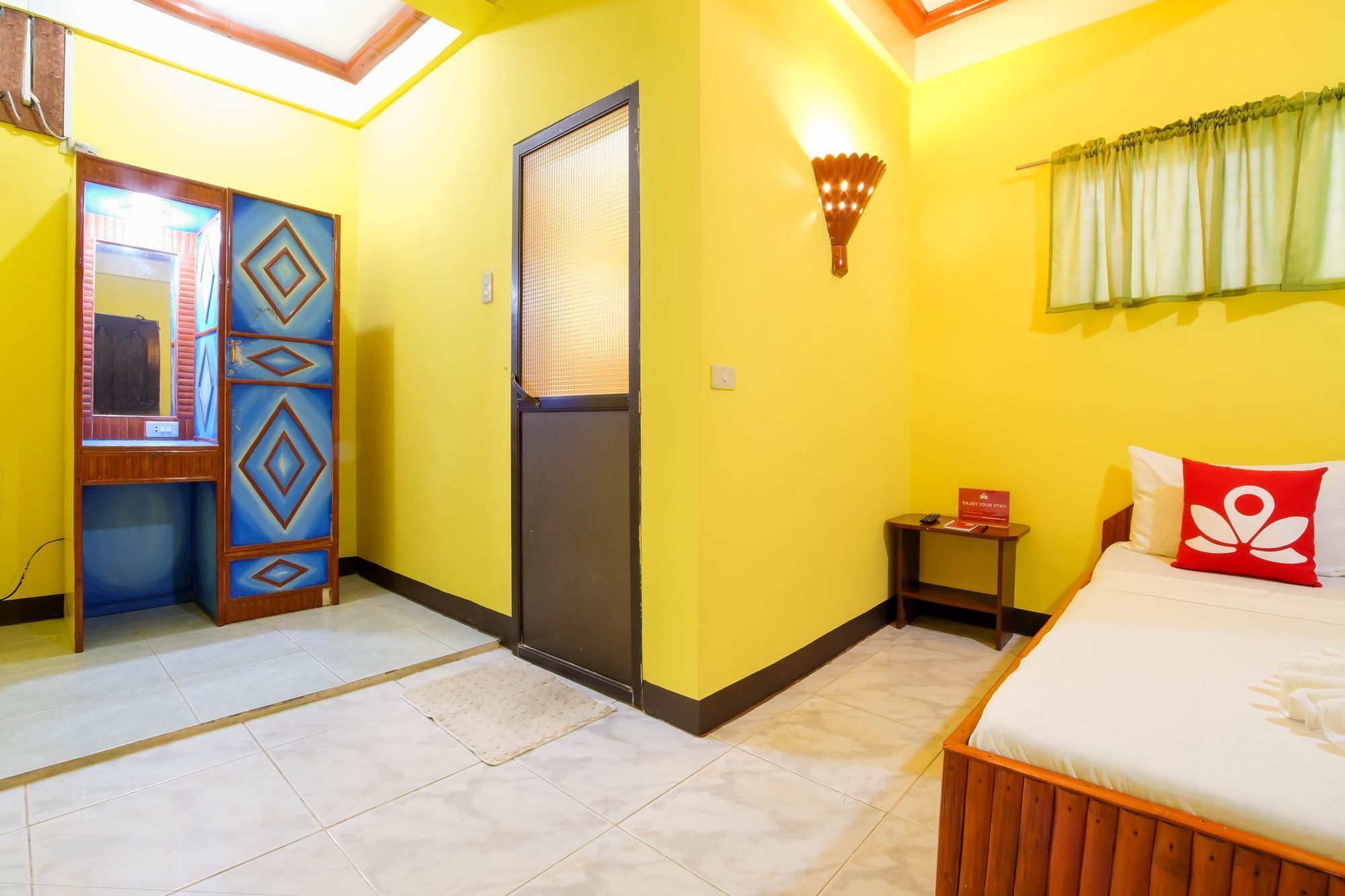 Zen Rooms White Beach Puerto Galera Ngoại thất bức ảnh