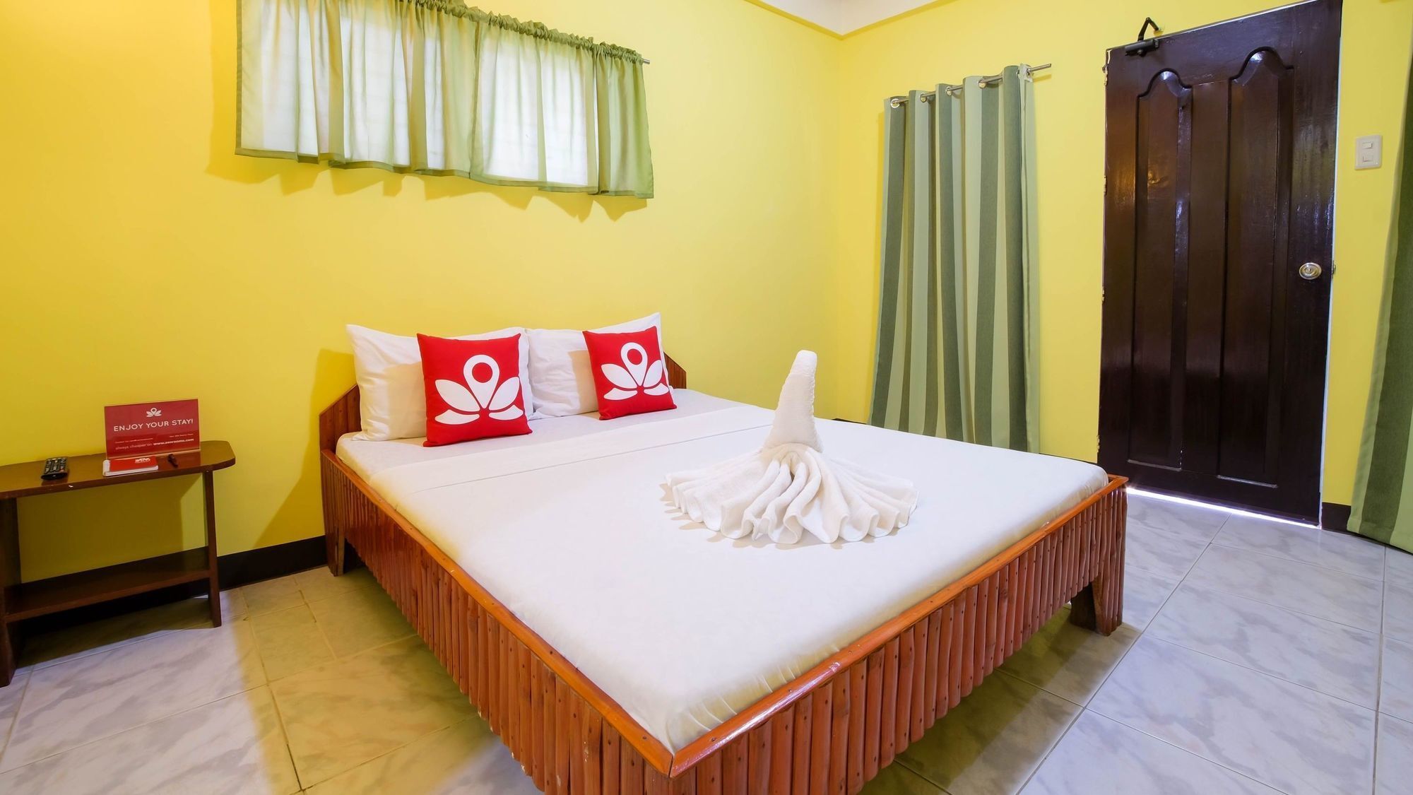 Zen Rooms White Beach Puerto Galera Ngoại thất bức ảnh