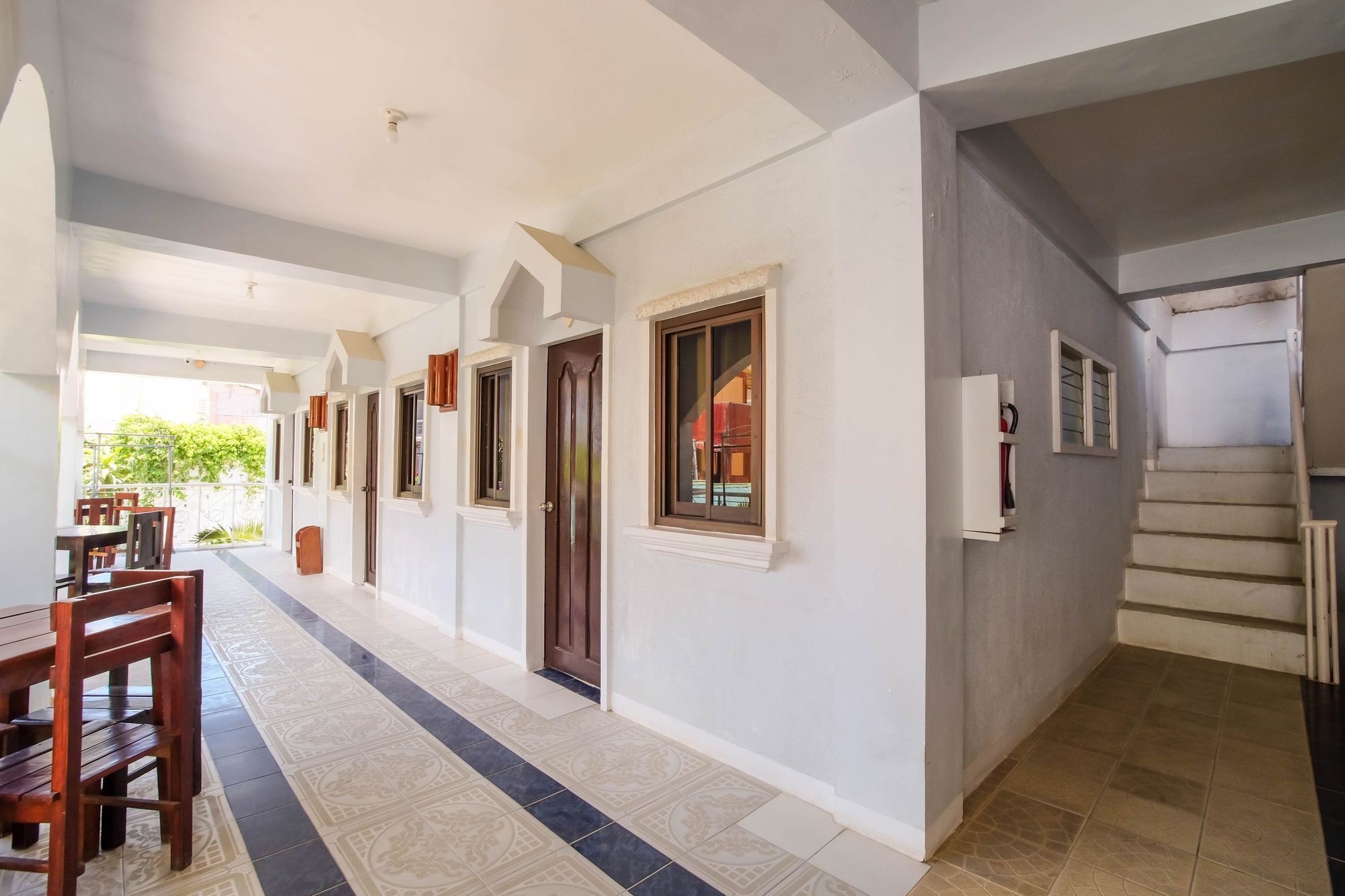 Zen Rooms White Beach Puerto Galera Ngoại thất bức ảnh
