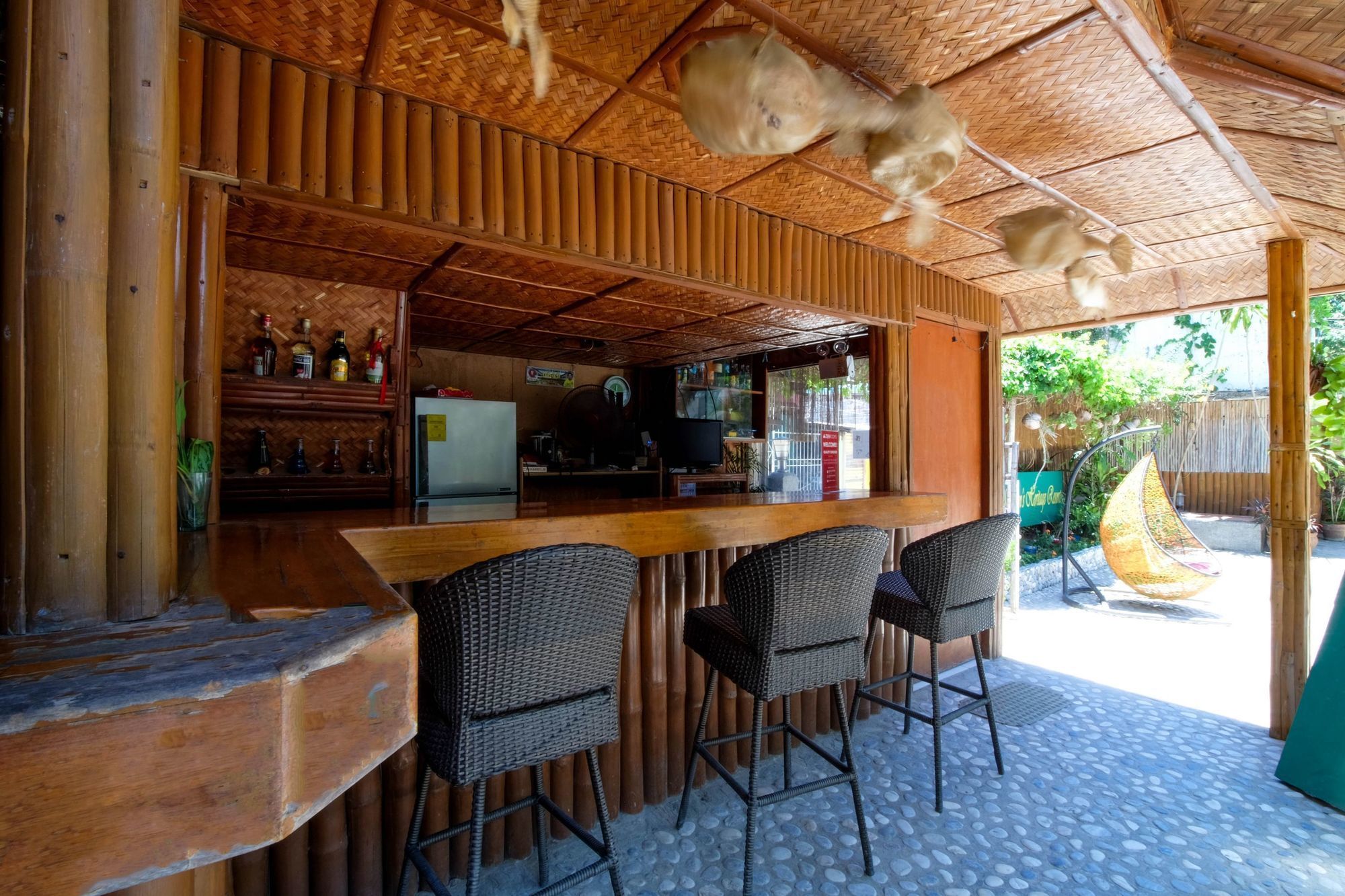 Zen Rooms White Beach Puerto Galera Ngoại thất bức ảnh